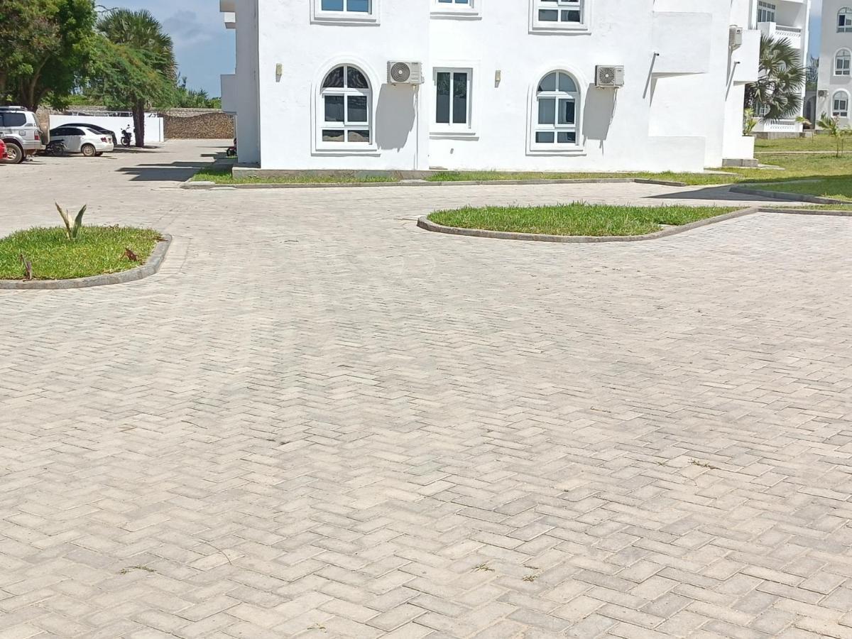 Havenhouse Kijani - 1 Bedroom Beach Apartment With Swimming Pool Malindi Dış mekan fotoğraf